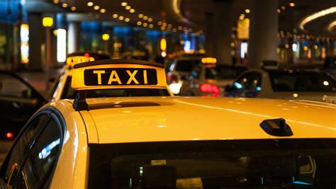 8 common taxi scams (and how to avoid them)